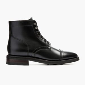 captain | black
