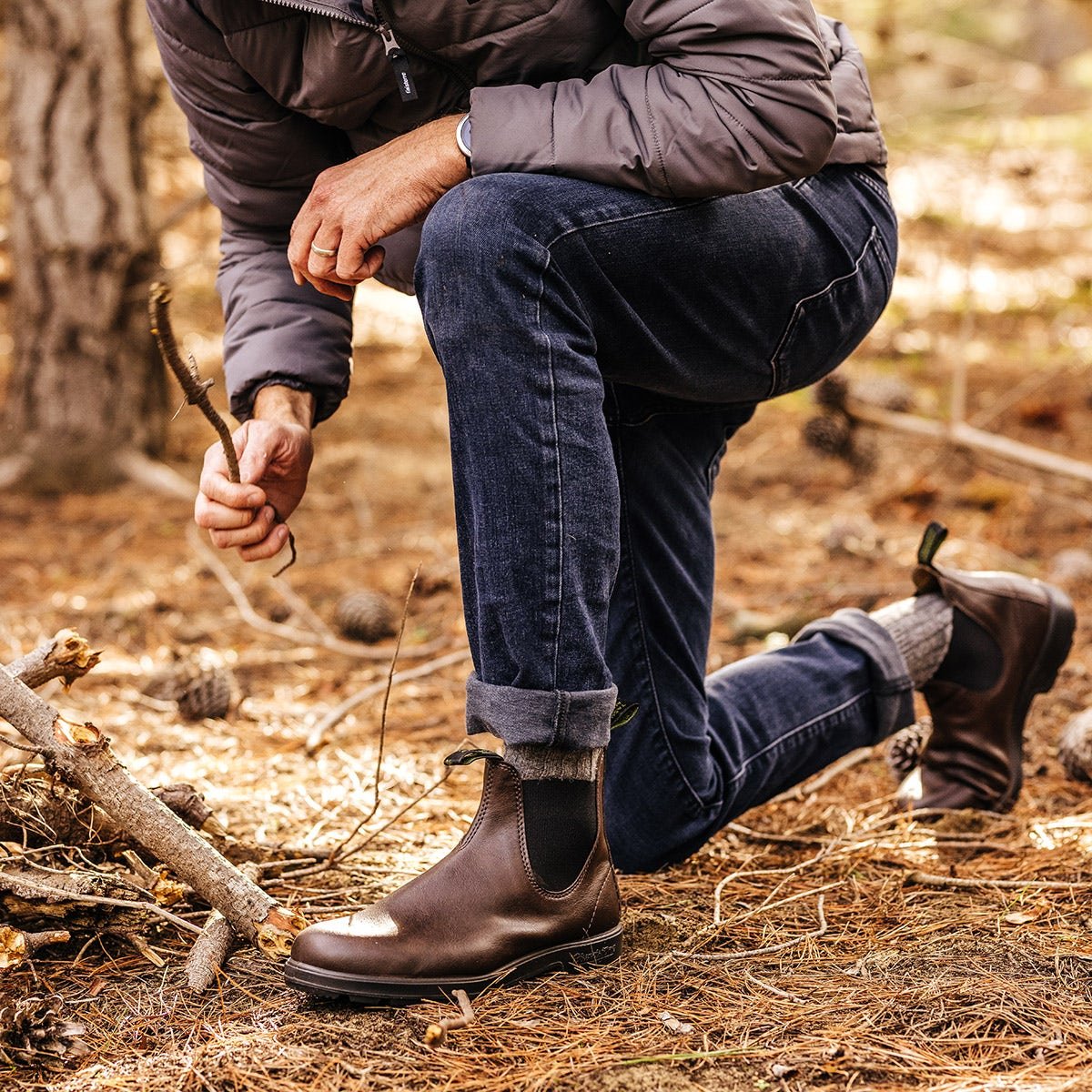 2116 Chelsea Boot in Brown from Blundstone - Image 5