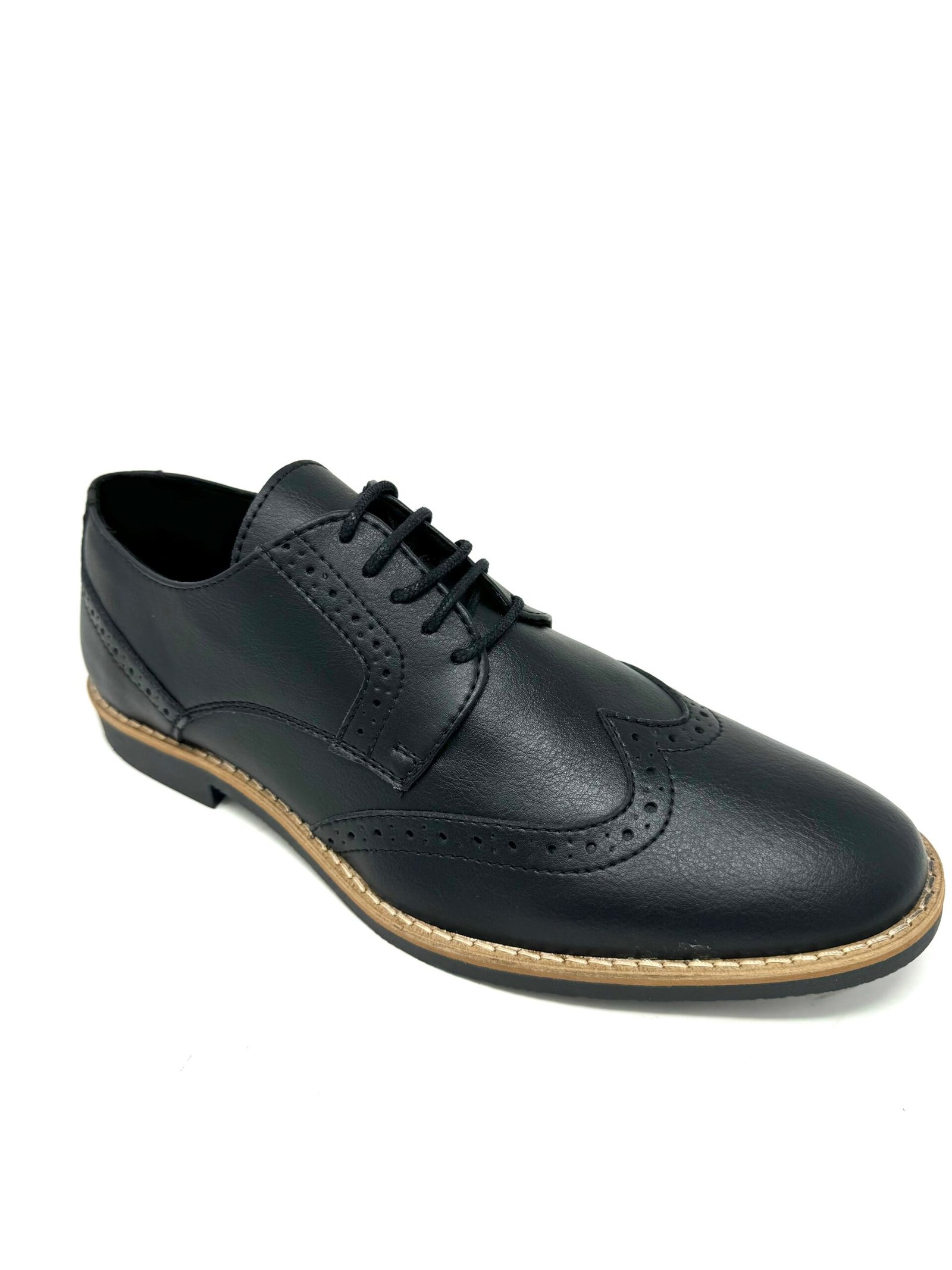 Ethan Brogue in Black from Novacas - Image 2