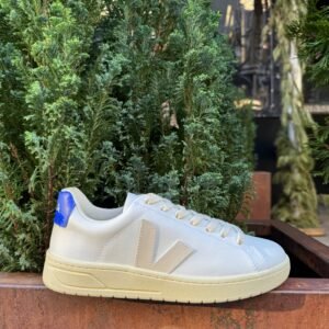 Urca CWL in White Pierre from Veja